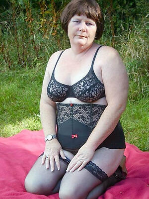 mature black lingerie milfs outdoor