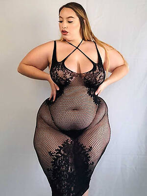 curvy mature nylon