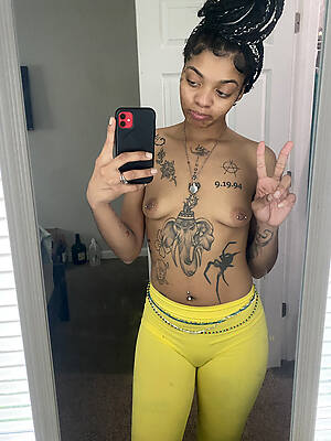 mature petite nude ebony selfie
