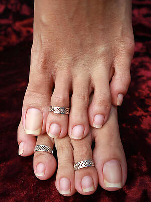 mature feet fetish porn pics