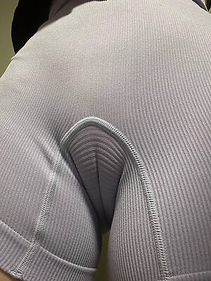 mature fitness tight clothes cameltoe amature sex pics