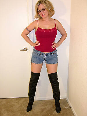 skinny jeans mature women and boots