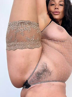 latina mature amateur porn