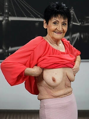 granny saggy boobs