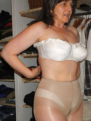 sexy Italian mature panties under pantyhose