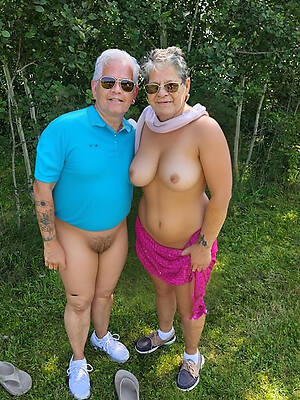 mature hairy vagina couple outdoor