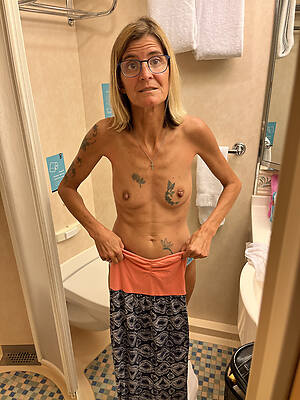 amature skinny flat chested mature