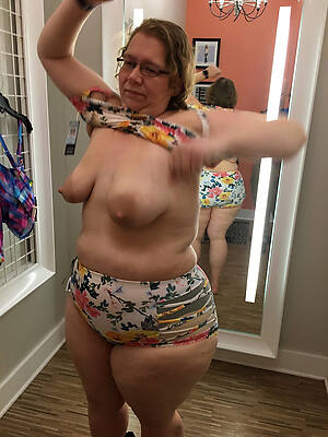 hot fat mature woman stripping